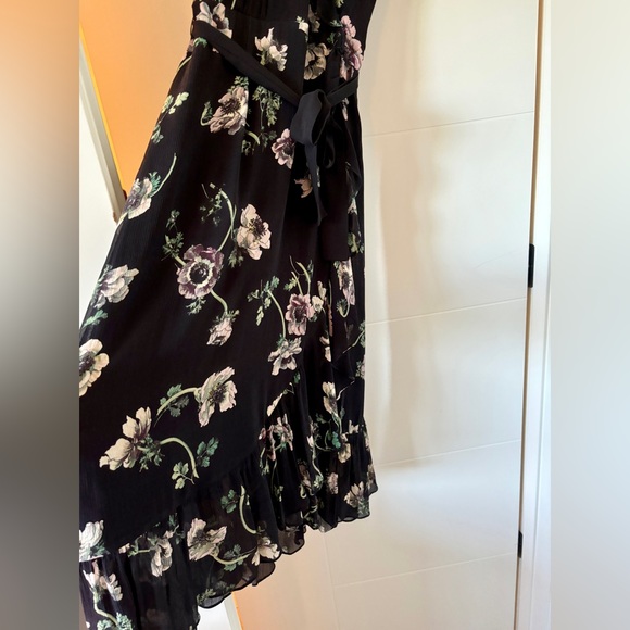 PAIGE Palisades silk multi-floral flutter dress, size XS. - Picture 5 of 14